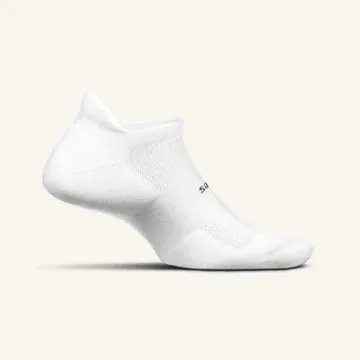 Feetures High Performance Max Cushion No Show Tab Socks (White)